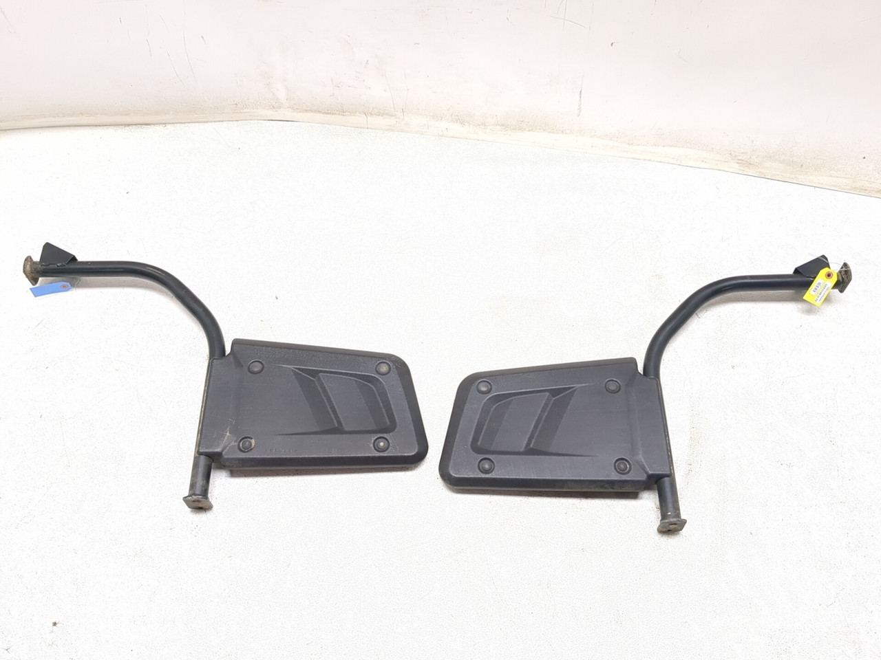 18-25 Kubota RTV XG850 Sidekick Front Left & Right Shoulder