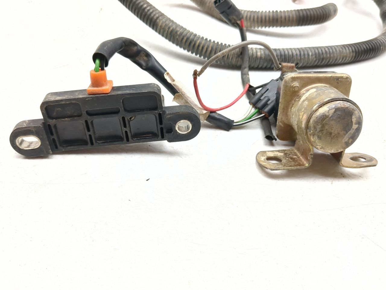 19-26 CFMoto UForce 1000 Relay Fuse Block & Cables Starter Relay