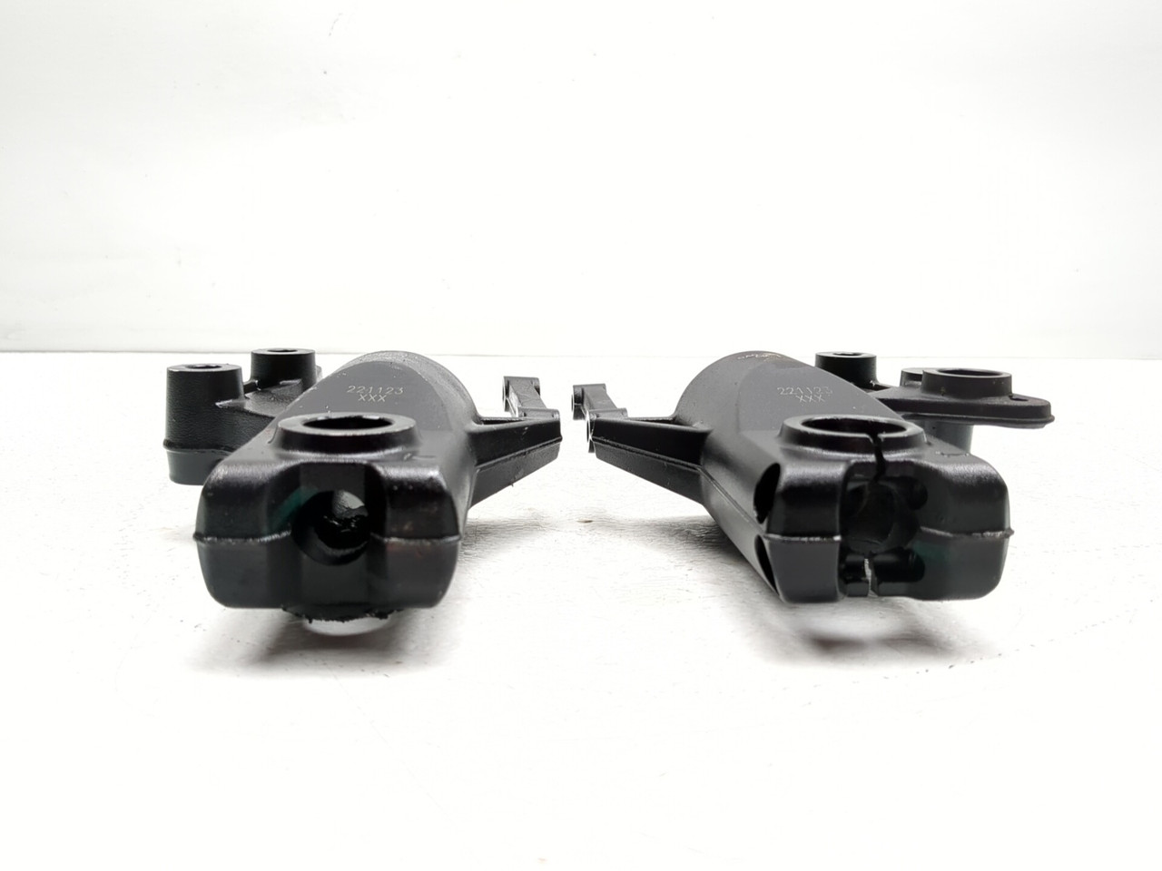 専用⑦ 22 23 Cfmoto 650 Adventura Front Left & Right Fork Tube Lower
