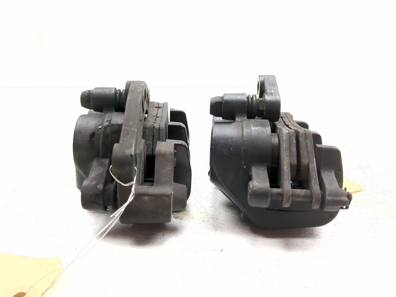 22 23 Cfmoto 650 Adventura Left & Right Front Brake Caliper Set