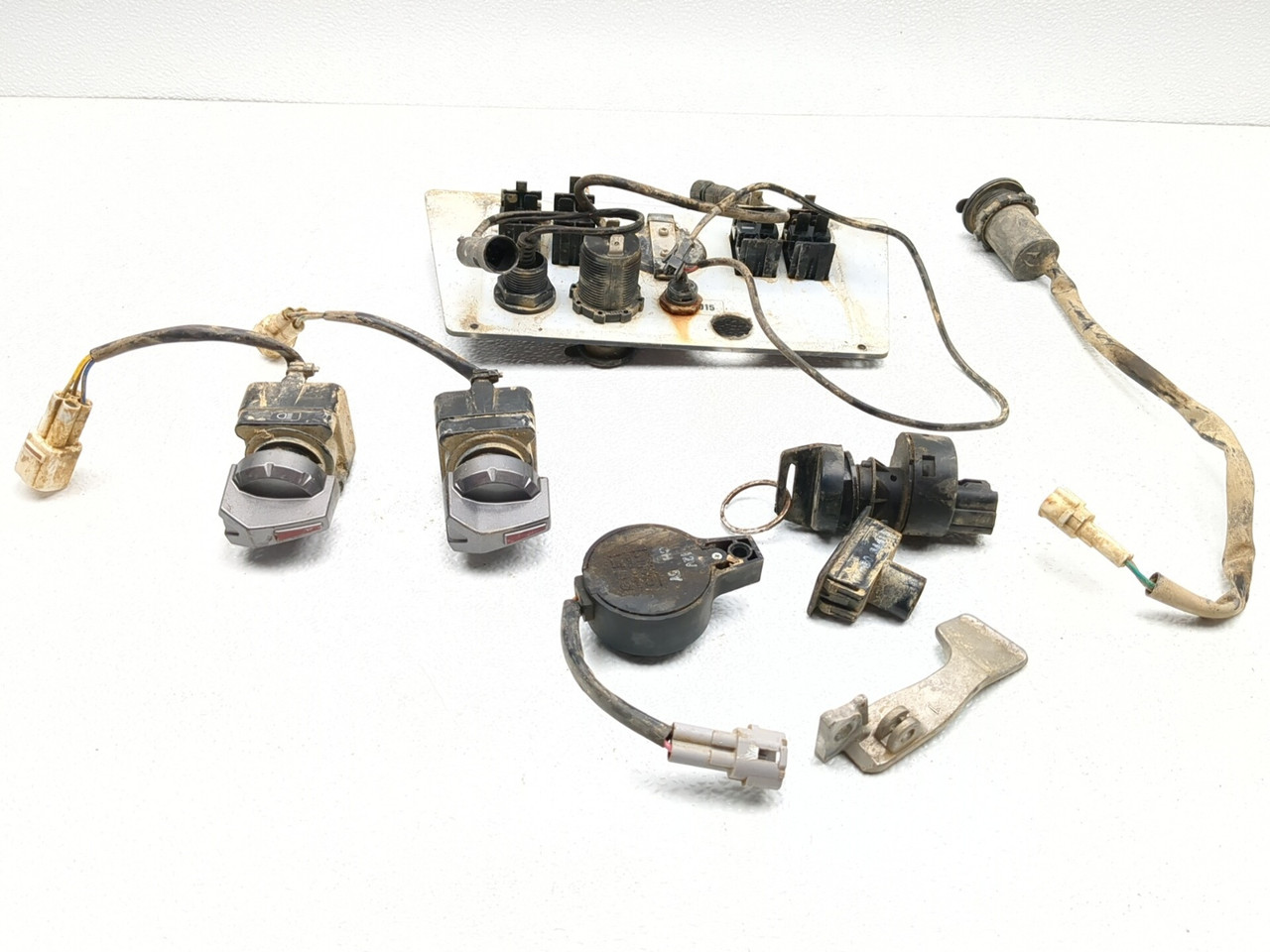 16-25 Yamaha YXZ 1000 YXZ1000R Lockset Ignition Switch And Key