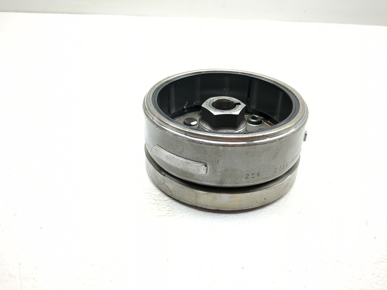 クローズ5 02 Suzuki VZ800 Marauder 800 Left Magneto Flywheel Rotor Starter