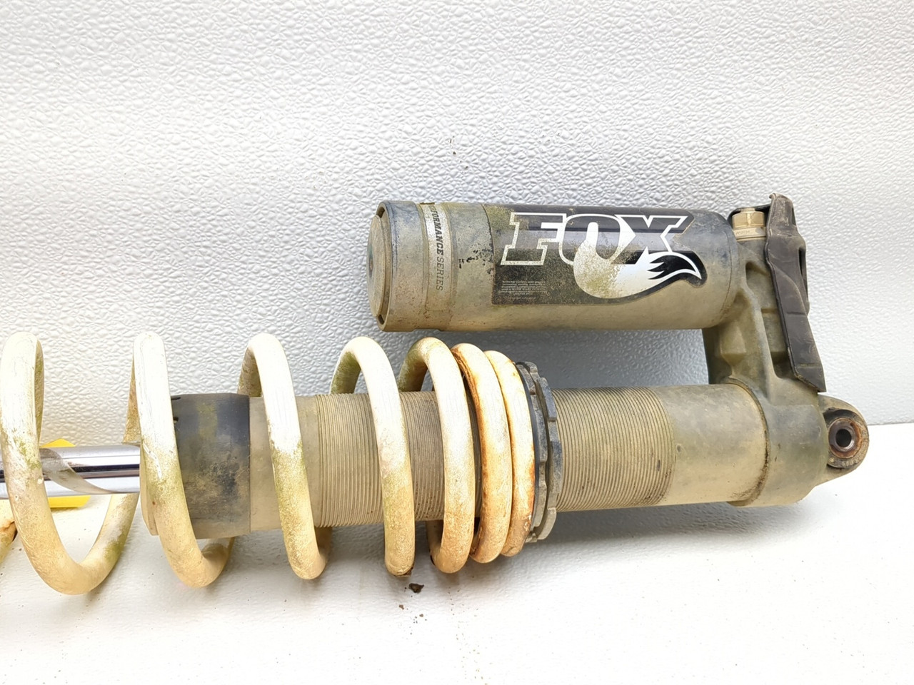 16-25 Yamaha YXZ 1000 YXZ1000R Front Left FOX Podium 2.5 RC2