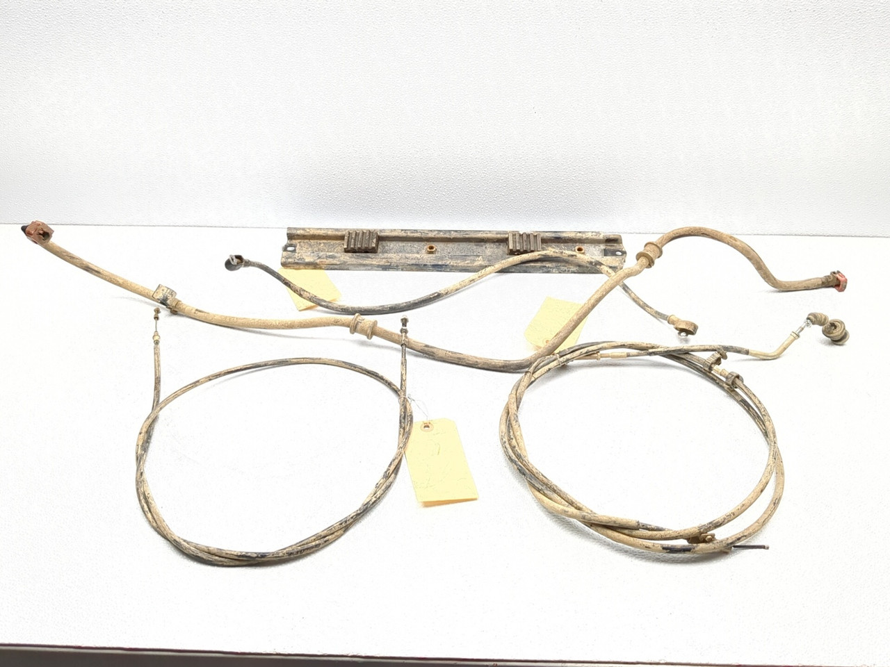 はるです。 16-25 Yamaha YXZ 1000 YXZ1000R Throttle Shift Cables W/Bracket