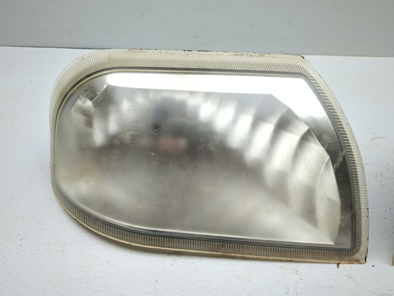 09-16 Kubota RTV 1140 CPX Front Left & Right Headlight Assembly