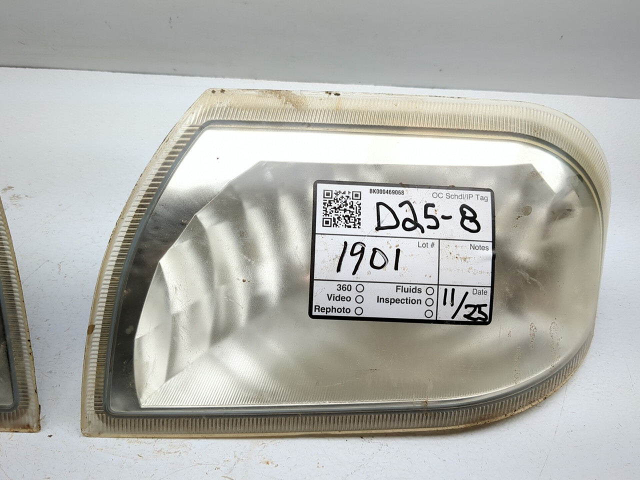 09-16 Kubota RTV 1140 CPX Front Left & Right Headlight Assembly