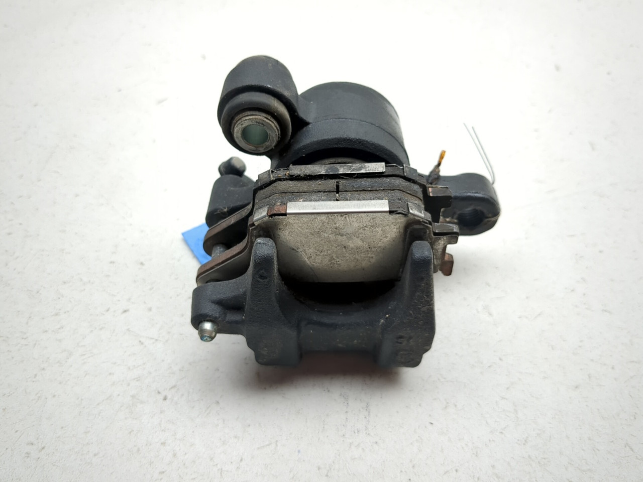 22-25 Yamaha YZF-R7 YZF R7 Rear Brake Caliper Piston 2DR-2580W-00