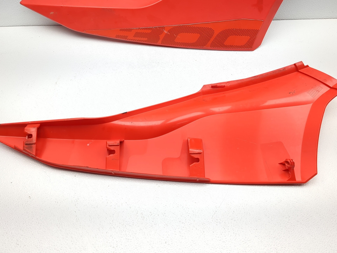 18-25 Sea-Doo RXT-X 300 RXTX Front Left & Right Side Body Panels