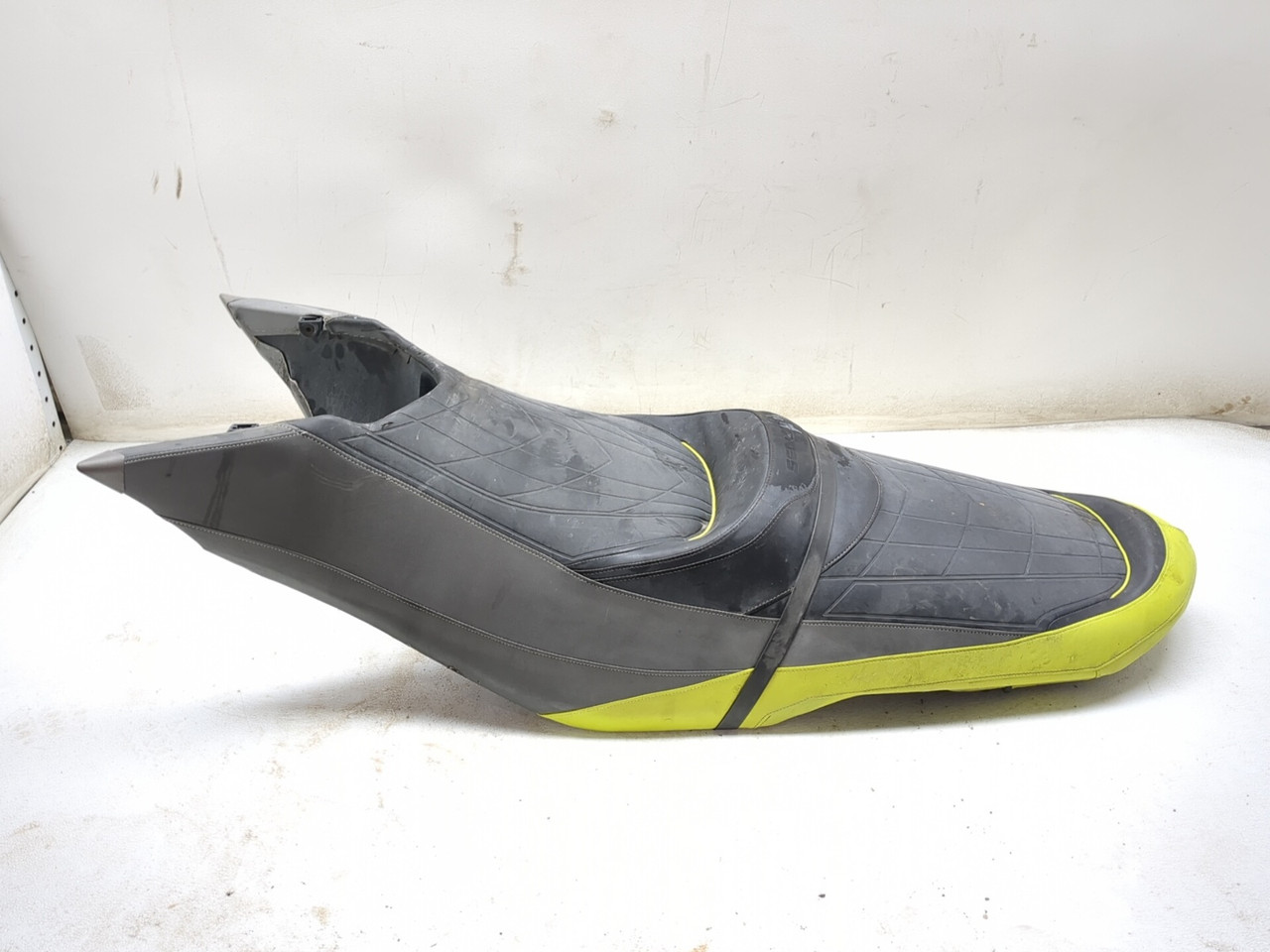 10-16 Sea-Doo GTX Limited IS 260 Seat Assembly Bench Saddle Driver