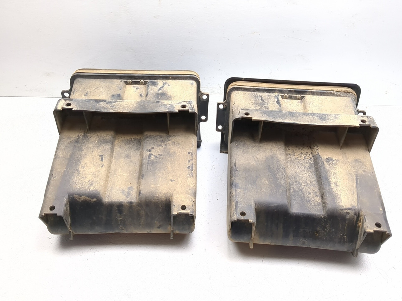 09-24 Kawasaki Mule 4010 KAF620 4x4 Front Left & Right Glove Box