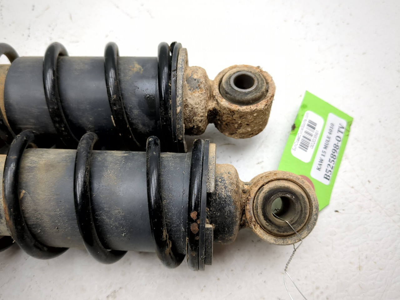 09-24 Kawasaki Mule 4010 KAF620 4x4 Rear Left & Right Shock