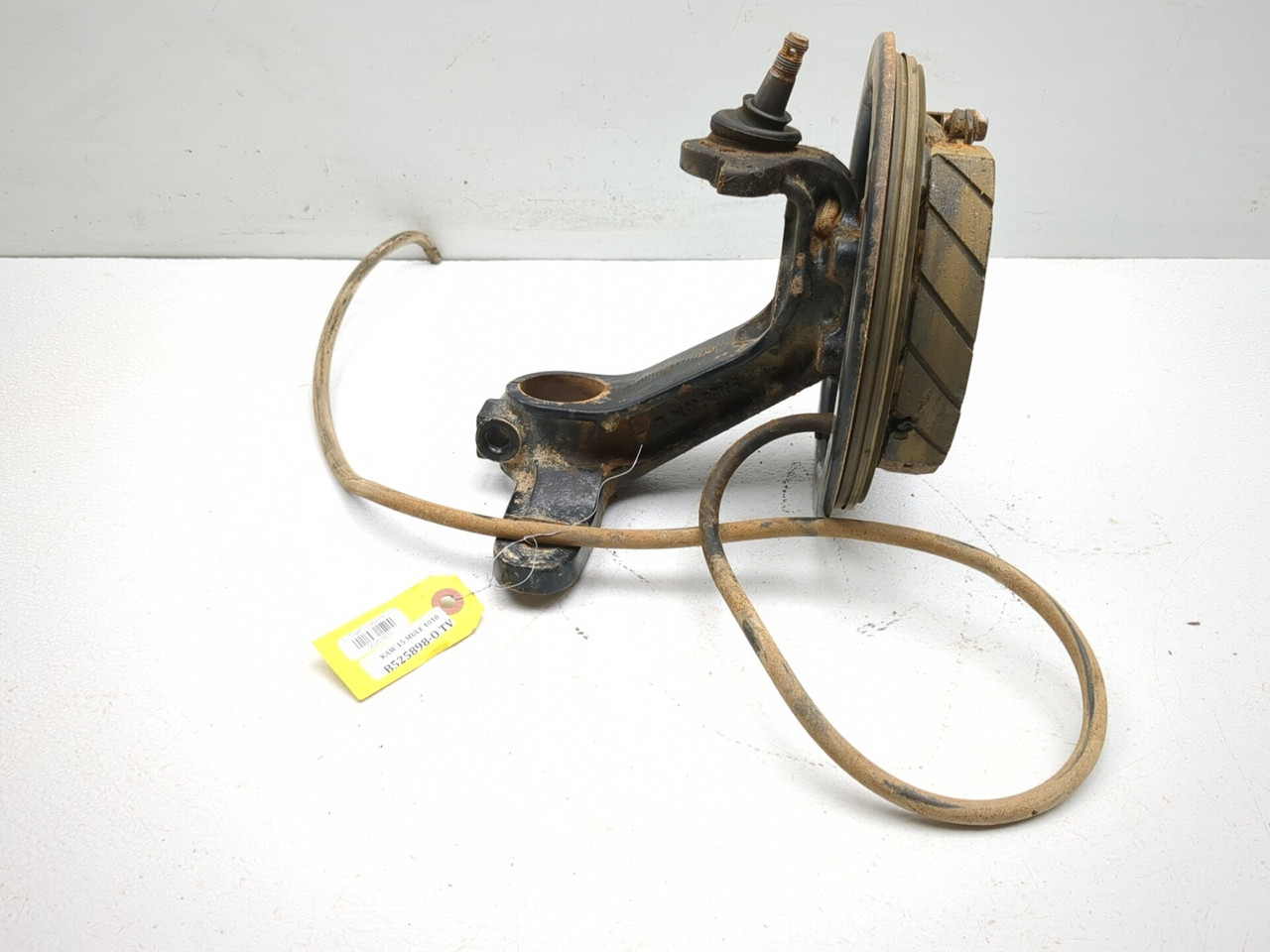 09-24 Kawasaki Mule 4010 KAF620 4x4 Front Left Steering Knuckle