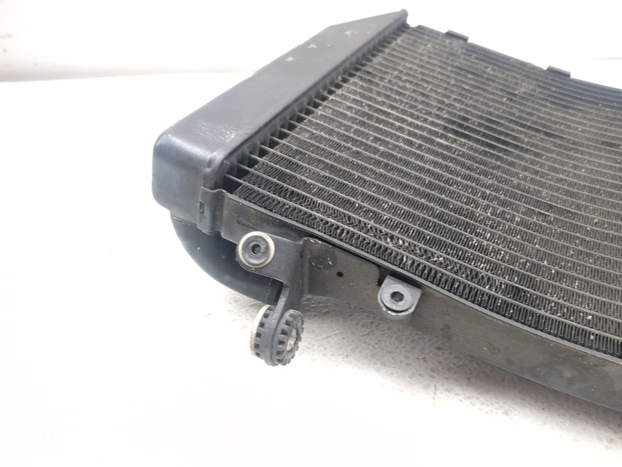04-06 MV Agusta Brutale 750 S Front Radiator Cooler Cooling