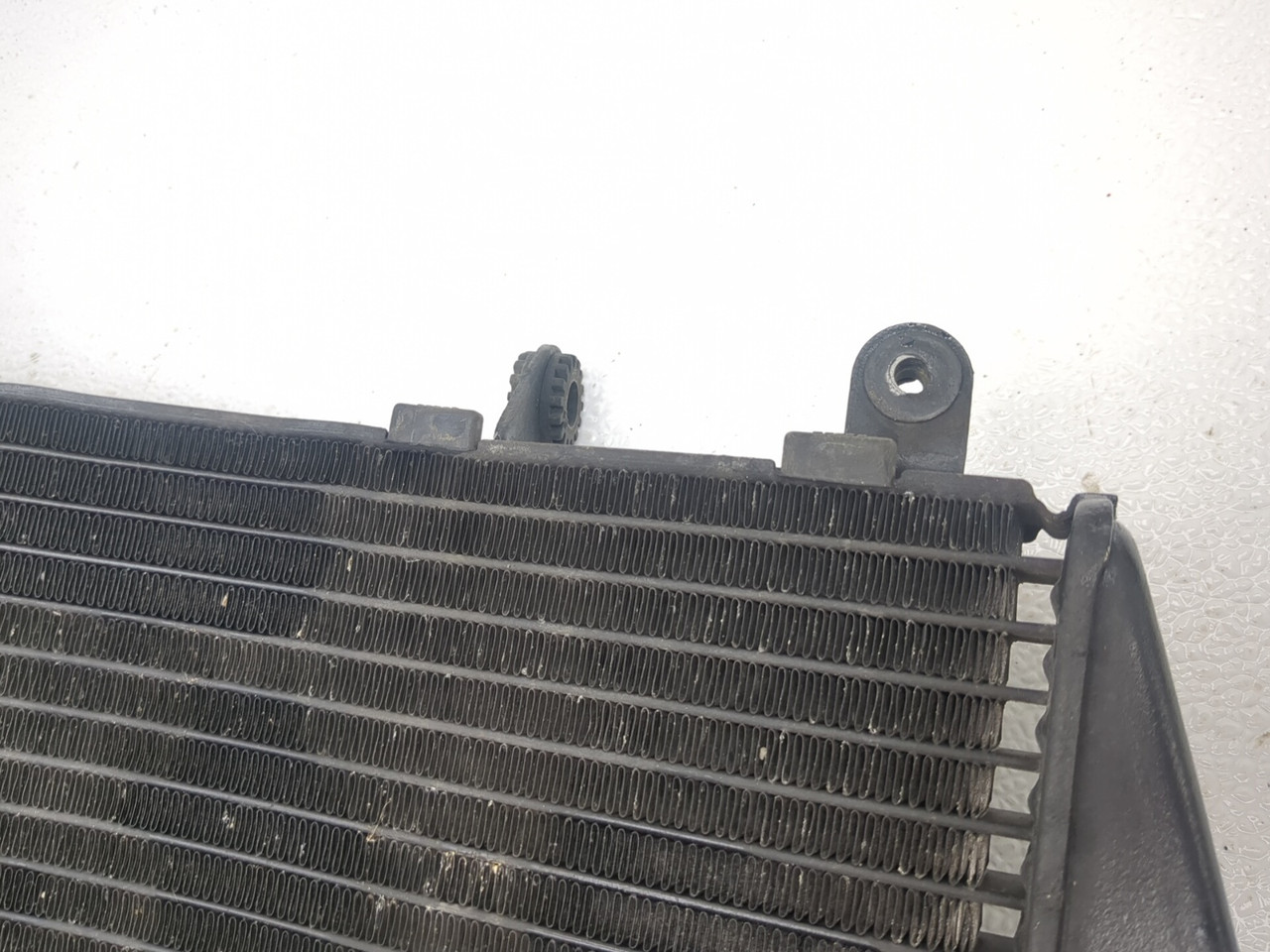 04-06 MV Agusta Brutale 750 S Front Radiator Cooler Cooling