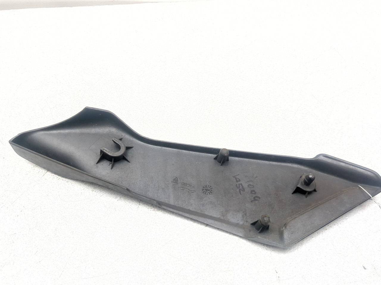 04-06 MV Agusta Brutale 750 S Right Lower Fuel Tank Frame Side