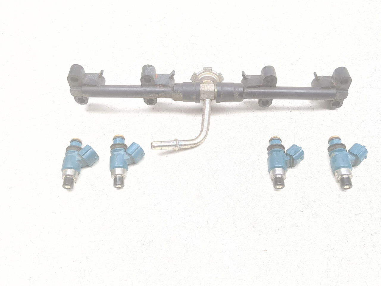 11-13 Yamaha FZ8 Fuel Rail & Injectors Fuel Rail Set - Sun Coast