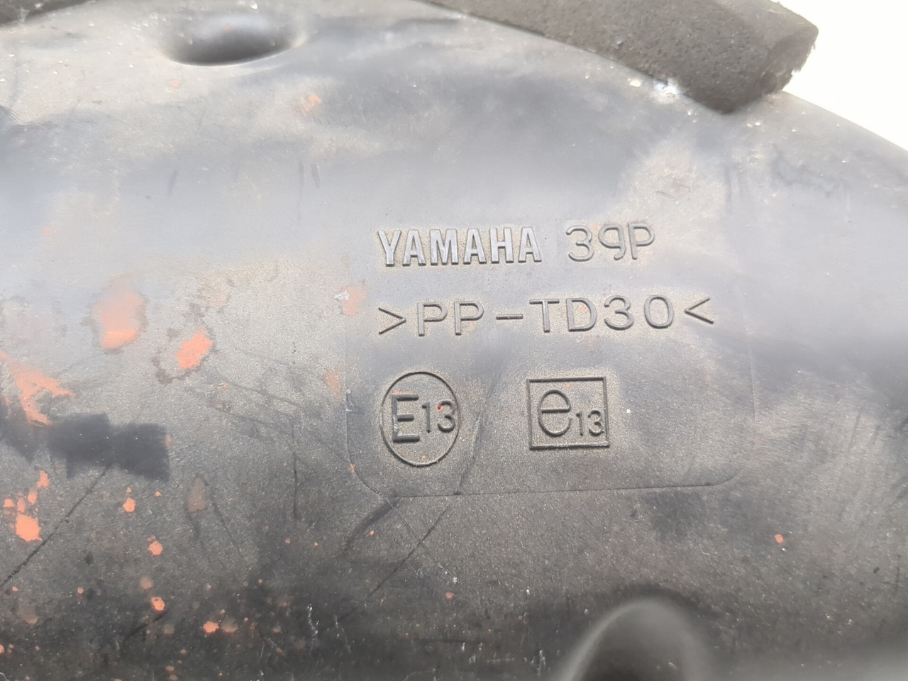11-13 Yamaha FZ8 Airbox 39P-14411-00-00 - Sun Coast Cycle Sports