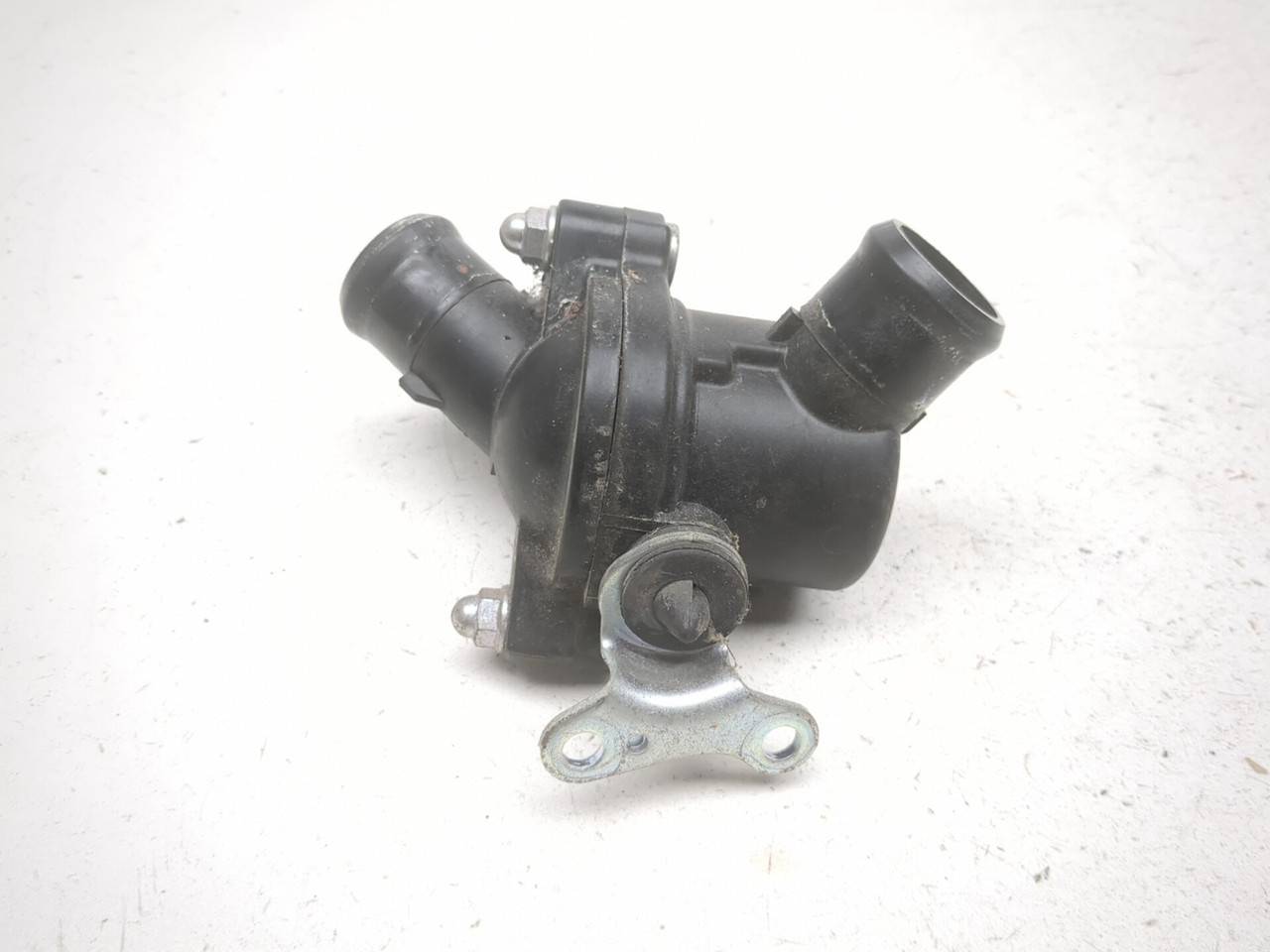 エススリー 11-13 Yamaha FZ8 Thermostat Housing 2D1-12410-01-00 - Sun Coast