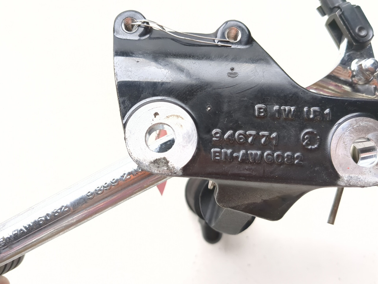 21-24 BMW R18 Classic Front Right Footrest Peg Assembly W/ Pedal