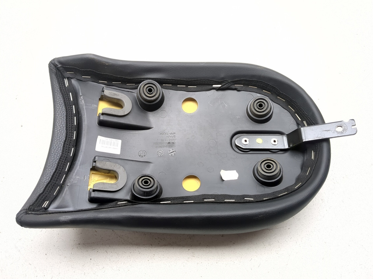 21-24 BMW R18 Classic Rear Passenger Seat Bench Cushion