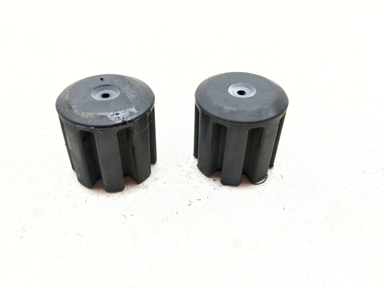 ＢＭＷ　純正 C1000　タンク 21-24 BMW R18 Classic Set of 2 Fuel Tank Rubber Dampers - Sun