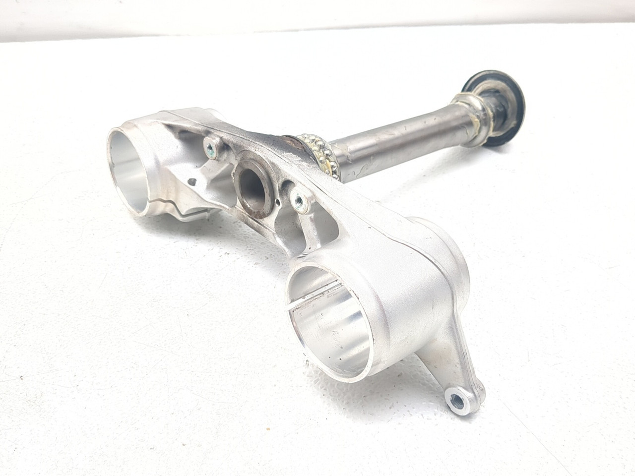 18-23 BMW F850GS Front Lower Triple Tree Yoke Stem Clamp Bottom
