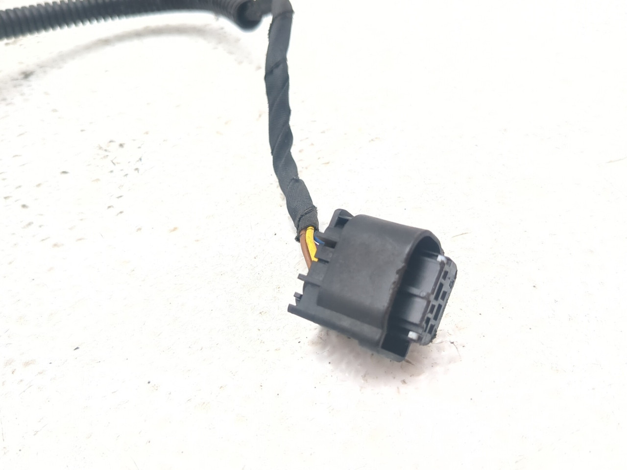 18-23 BMW F850GS Keyless Ride Wiring Harness Wire Loom 61128404345