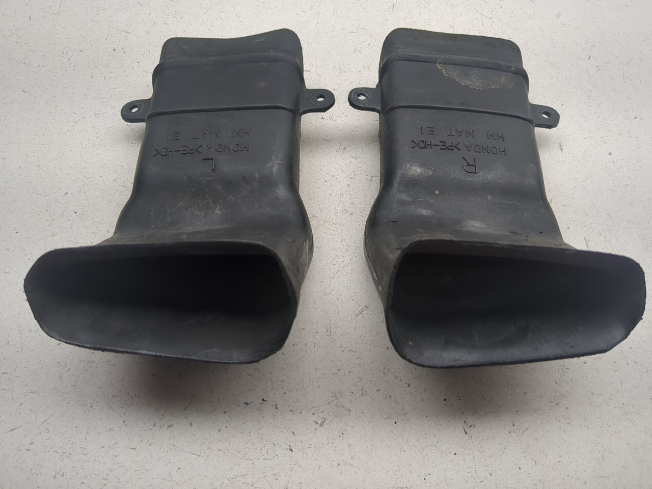 97-03 Honda CBR1100XX Blackbird CBR1100 Front Left & Right Ram Air