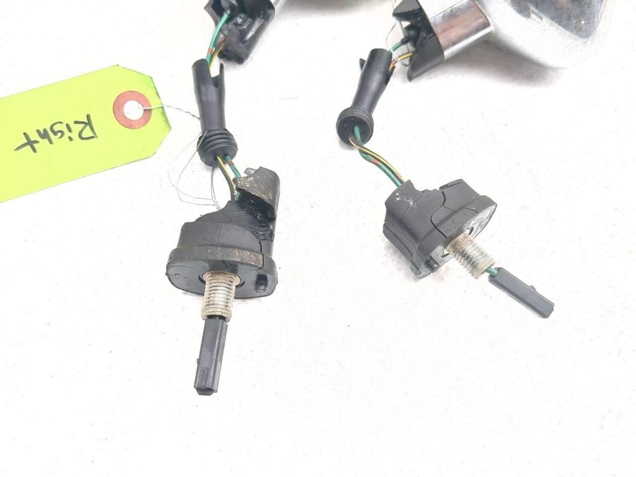 06-16 Kawasaki Vulcan 900 VN900D Left & Right Front Turn Signal