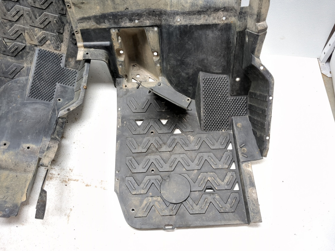 08-13 Kawasaki Teryx KRF 750 Front Left & Right Floor Boards - Sun