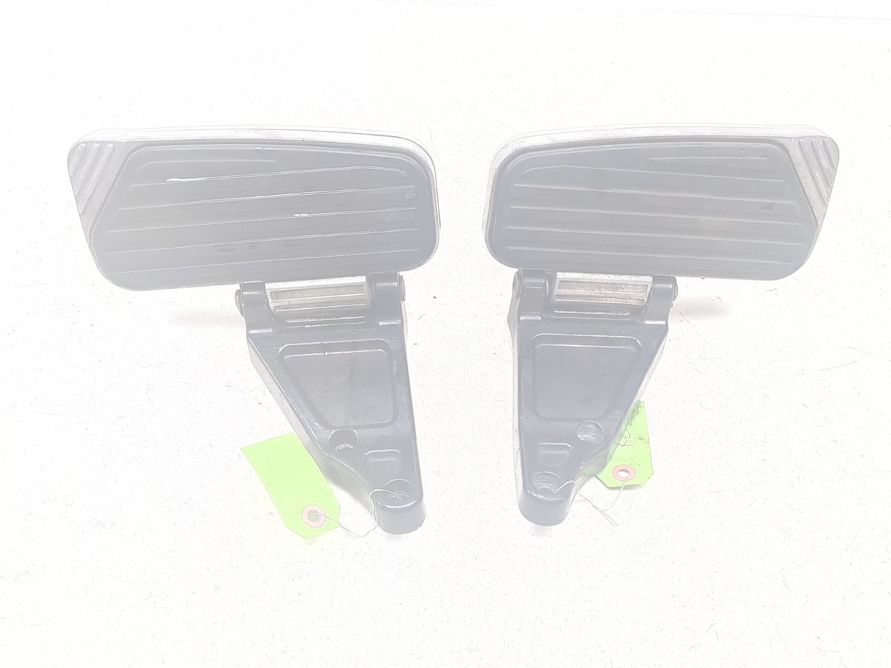 98-04 Kawasaki VN1500 Vulcan Nomad Left & Right Front Driver