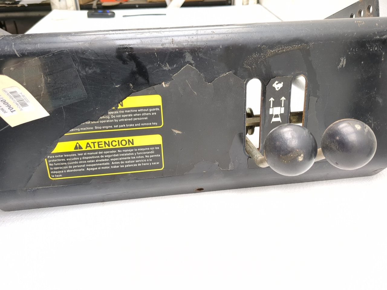 15 John Deere WHP52A ZTR Control Console Assembly - Sun Coast