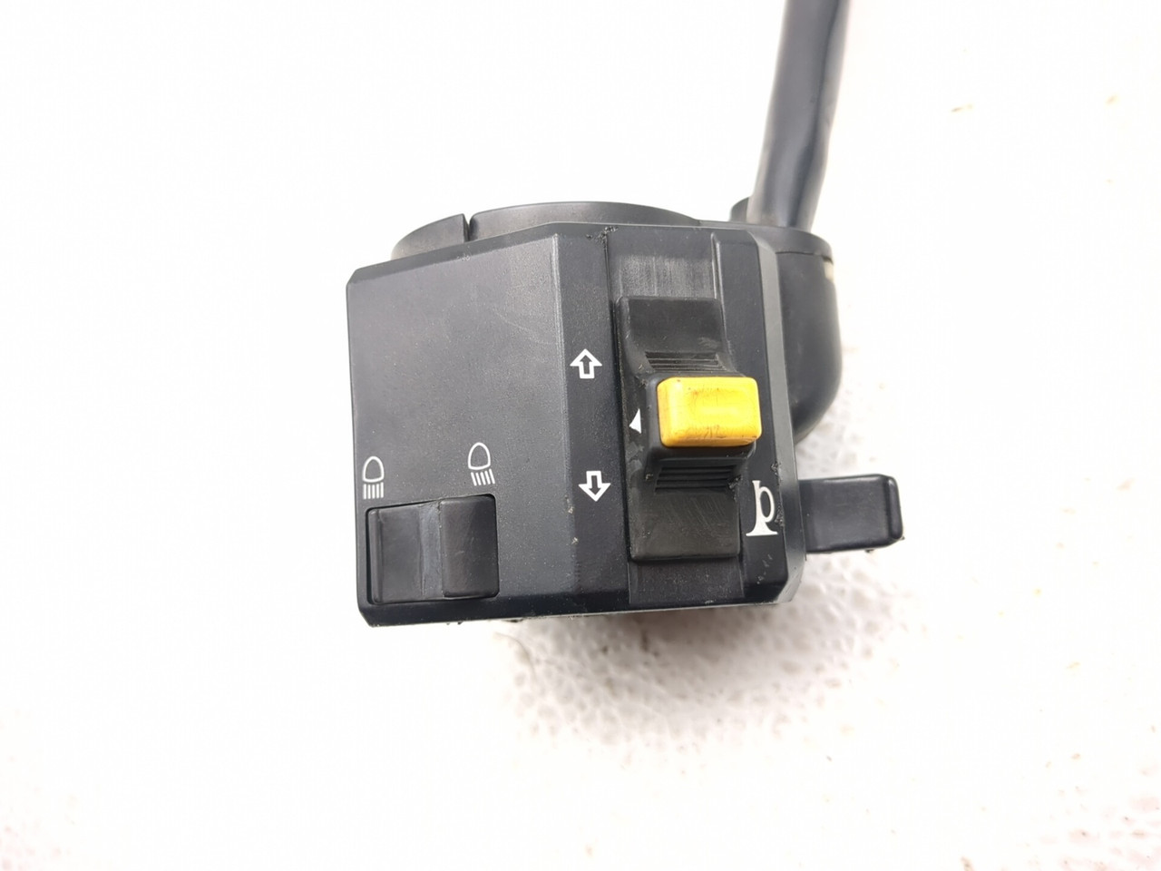 Bull M2用 ハンドルスイッチ 97-02 Buell M2 Cyclone Front Left Handlebar Headlight Control