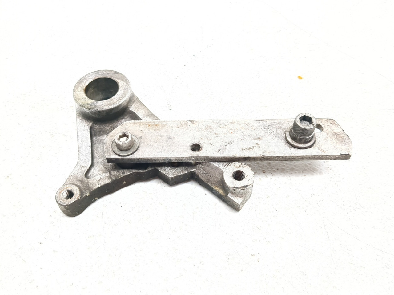97-02 Buell M2 Cyclone Right Rear Brake Caliper Bracket Piston