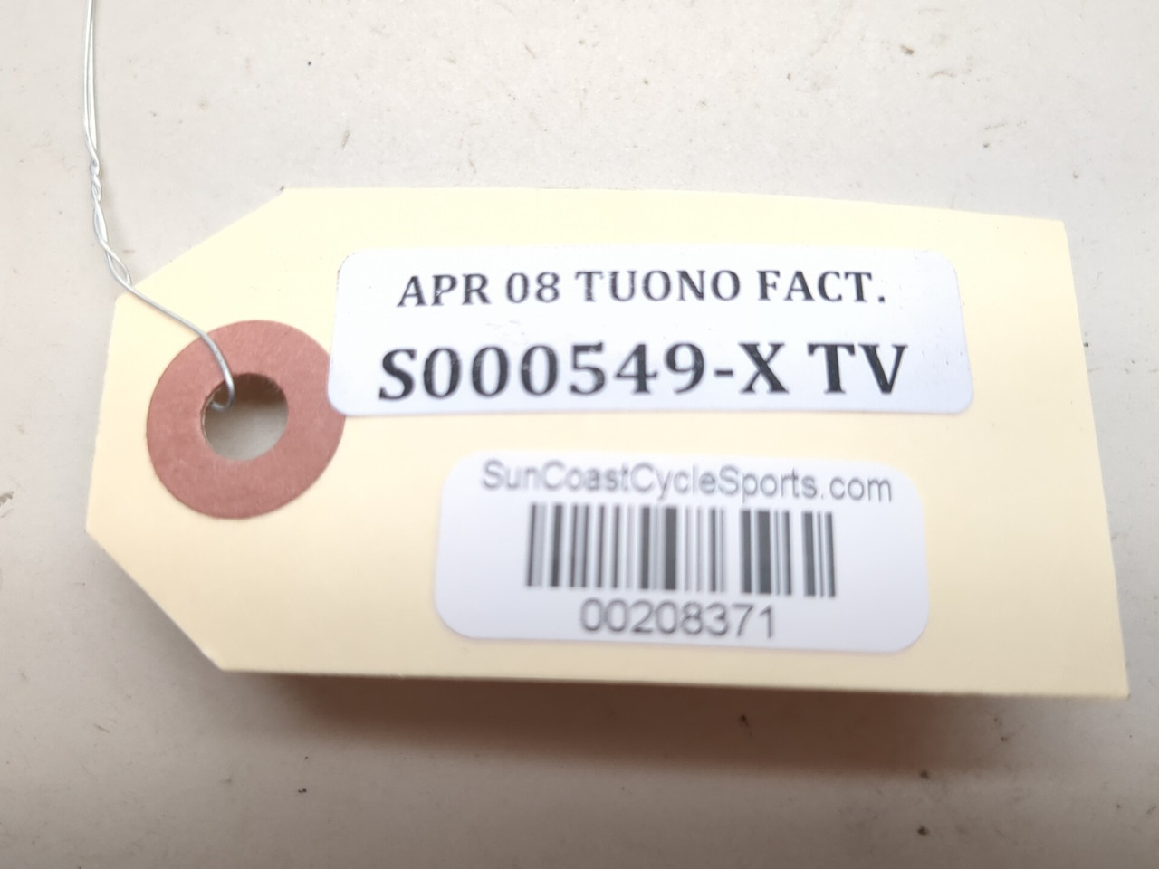 06-10 Aprilia Tuono 1000R Factory Rear Swingarm AP8106979 - Sun