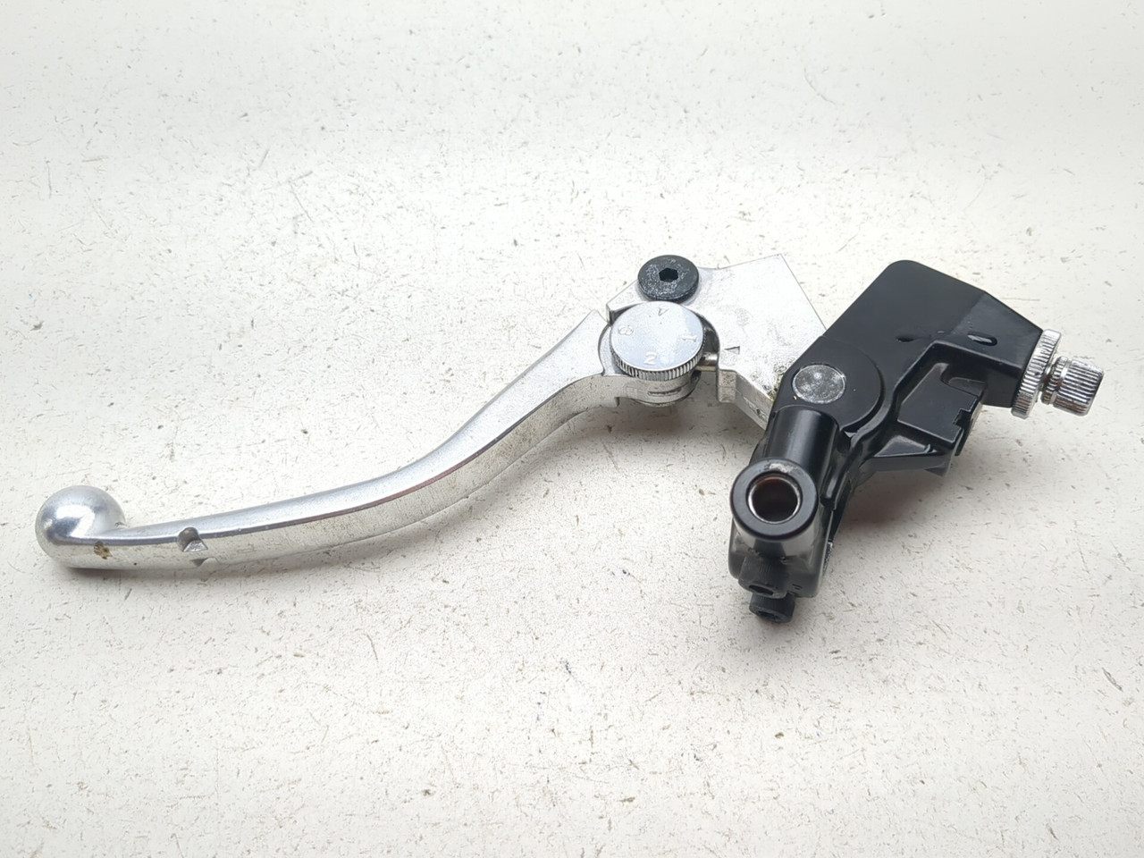 11-14 Triumph Tiger 800 Left Clutch Lever Perch Assembly T2046583