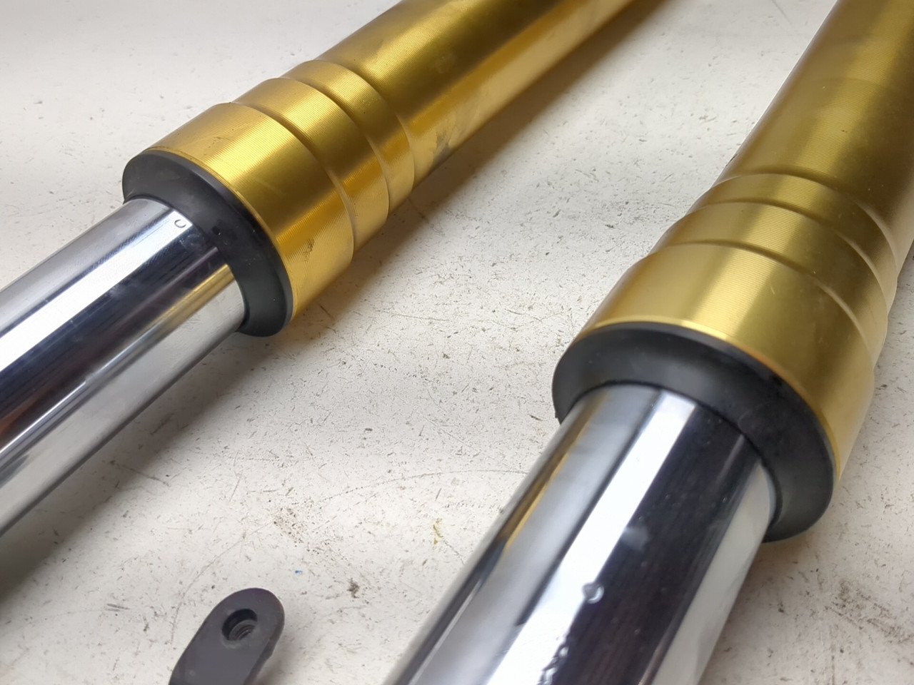 11-14 Triumph Tiger 800 Left & Right Front Fork Legs Tube Inverted