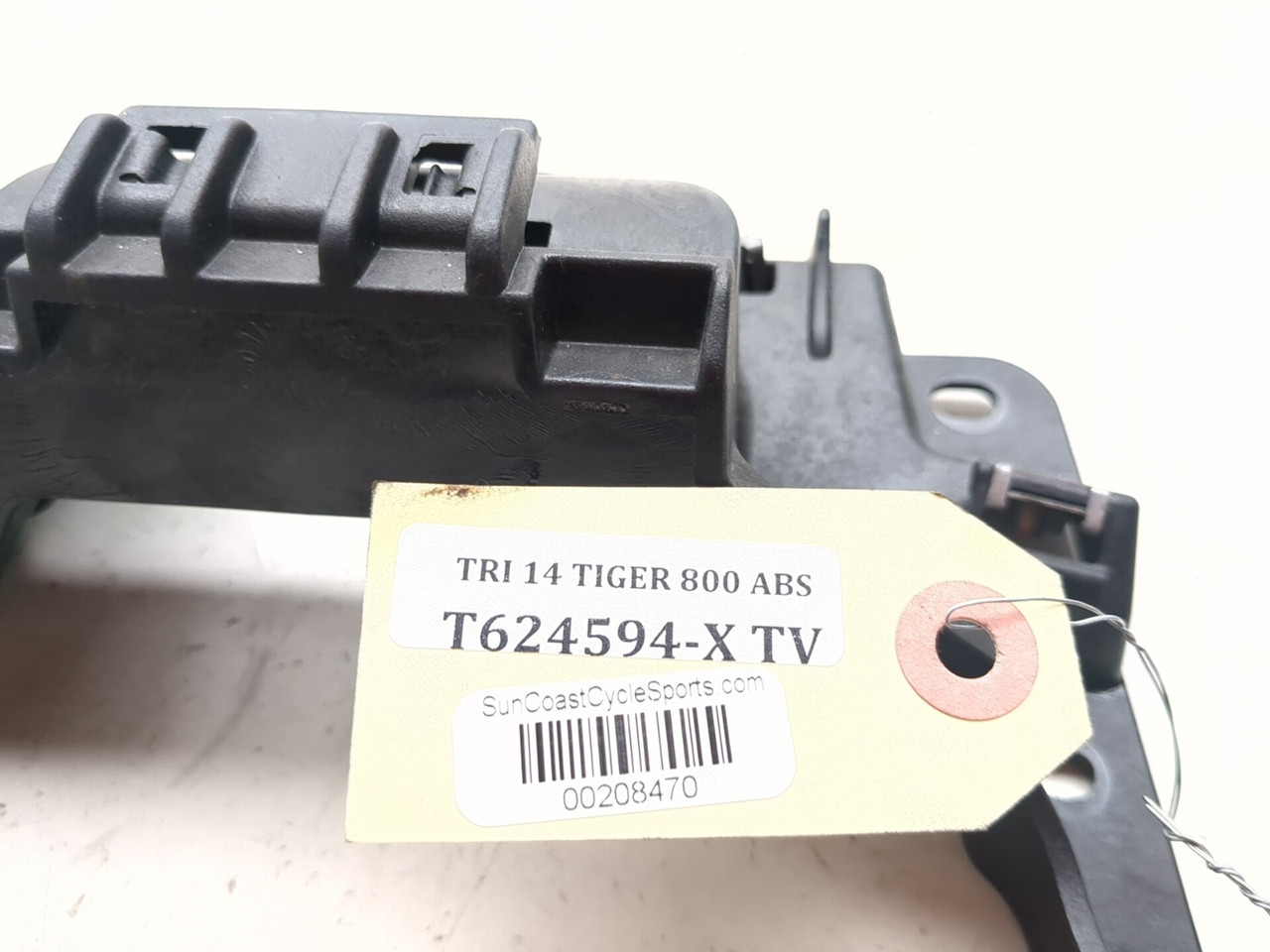 11-14 Triumph Tiger 800 Rear Fuel Tank Mounting Bracket Gas Petrol