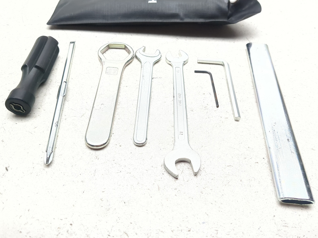 11-14 Triumph Tiger 800 Tools & Pouch Tool Kit T2301444 - Sun