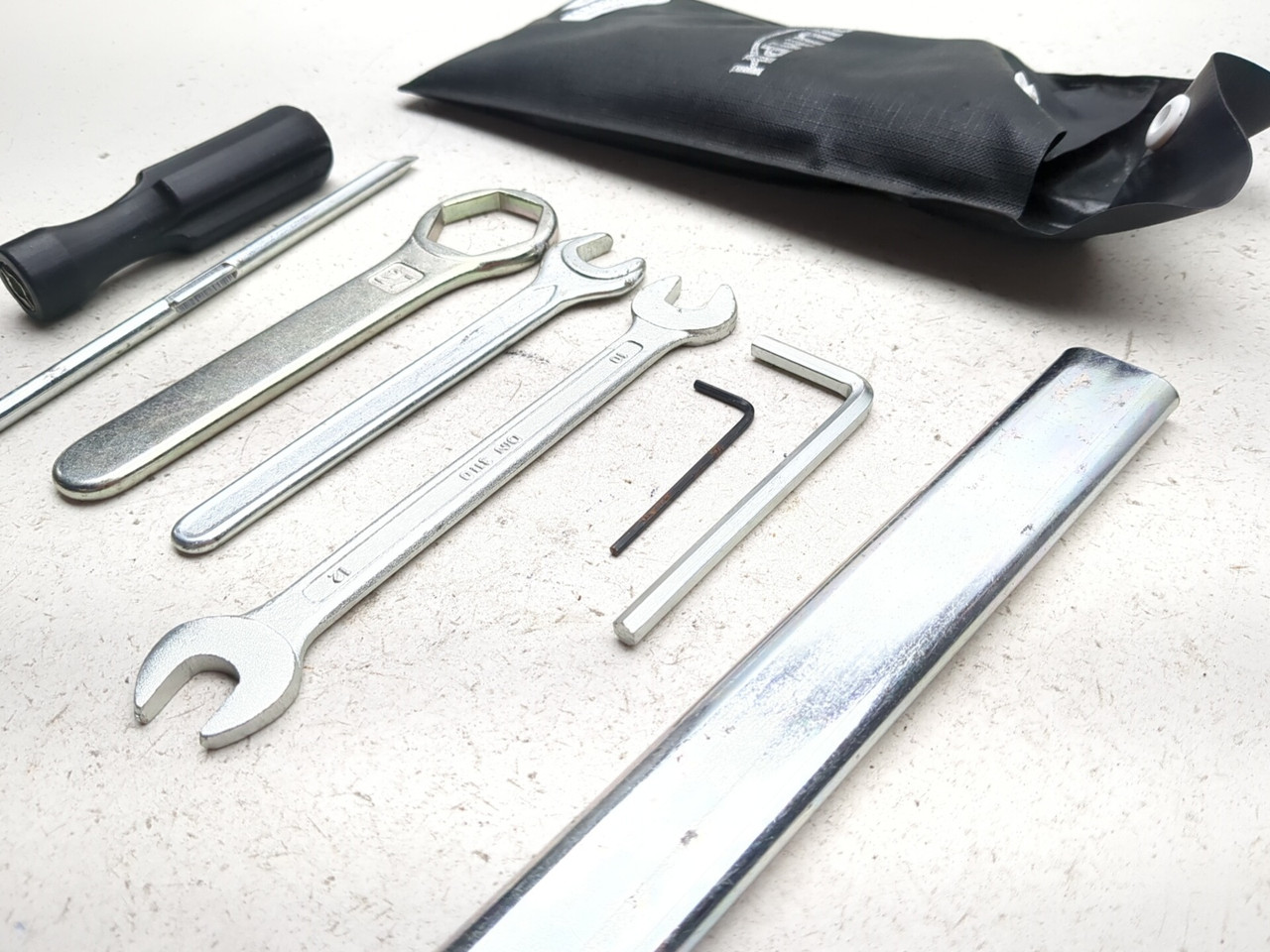 11-14 Triumph Tiger 800 Tools & Pouch Tool Kit T2301444 - Sun