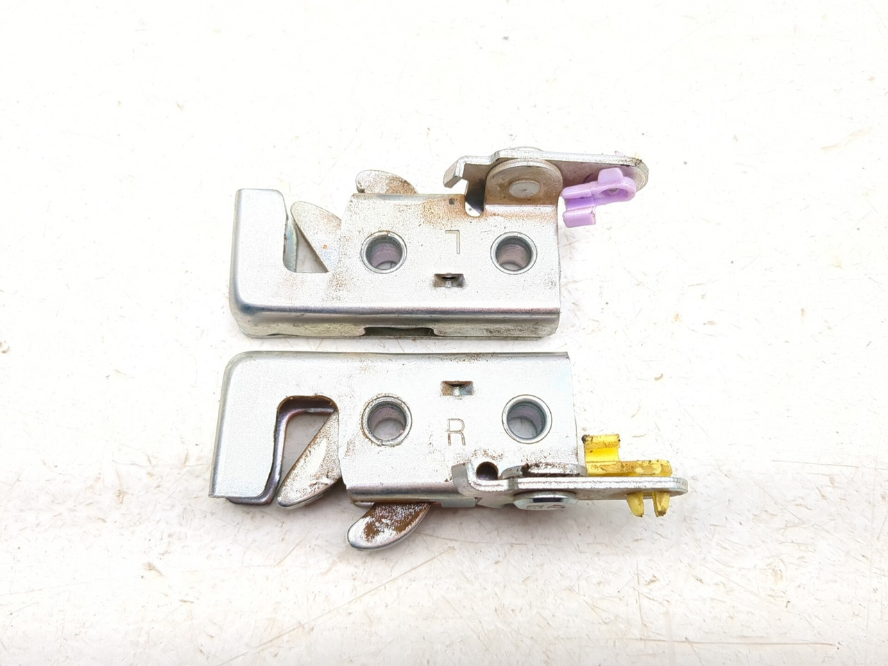 23-26 CFMoto ZForce 950 Sport Left & Right Door Latch Set - Sun