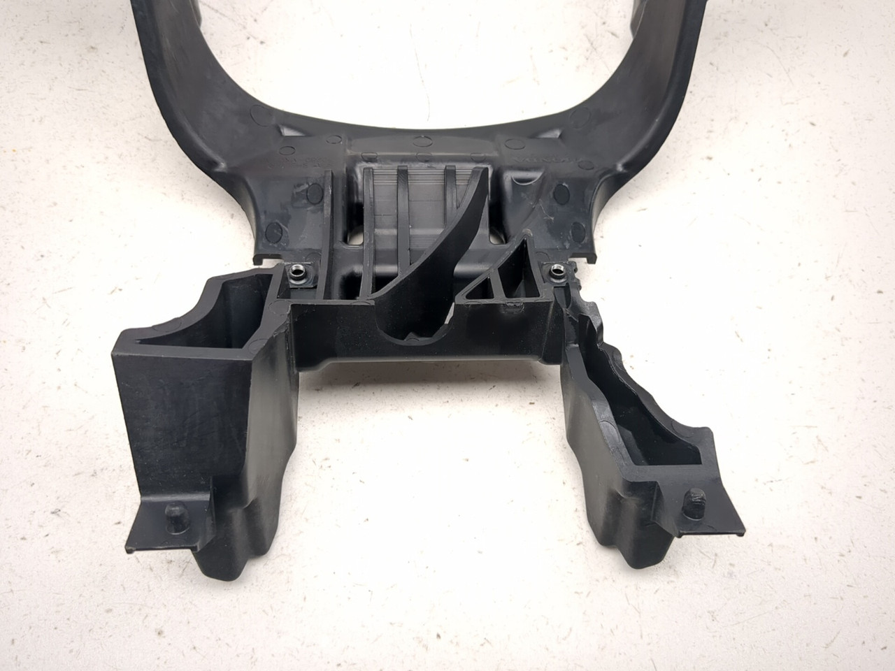 ホンダ 純正 GL1800 フロントシェルター 左 *NH1* 18-24 Honda GL1800 Goldwing 1800 Front Shelter Center Pocket Stay