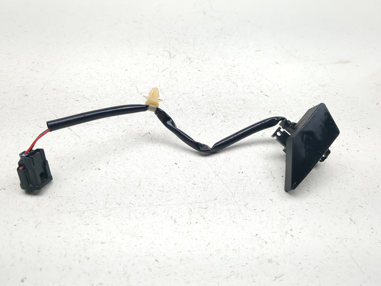18-24 Honda GL1800 Goldwing 1800 Rear Trunk Opener Switch Button
