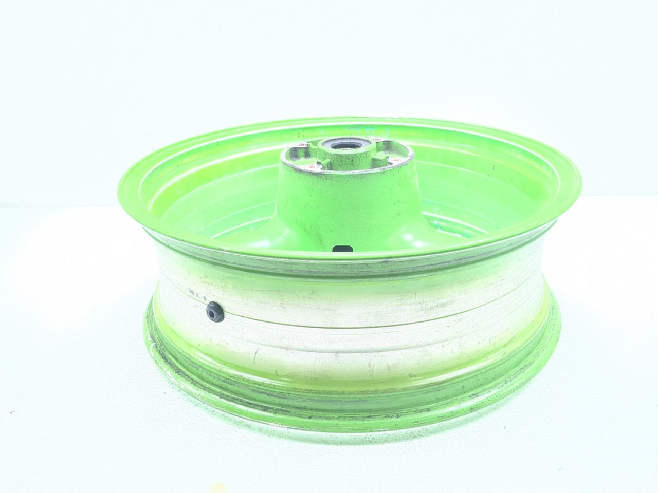 98 99 Kawasaki Ninja ZX6R ZX600G Rear Wheel Rim STRAIGHT 17X5.50
