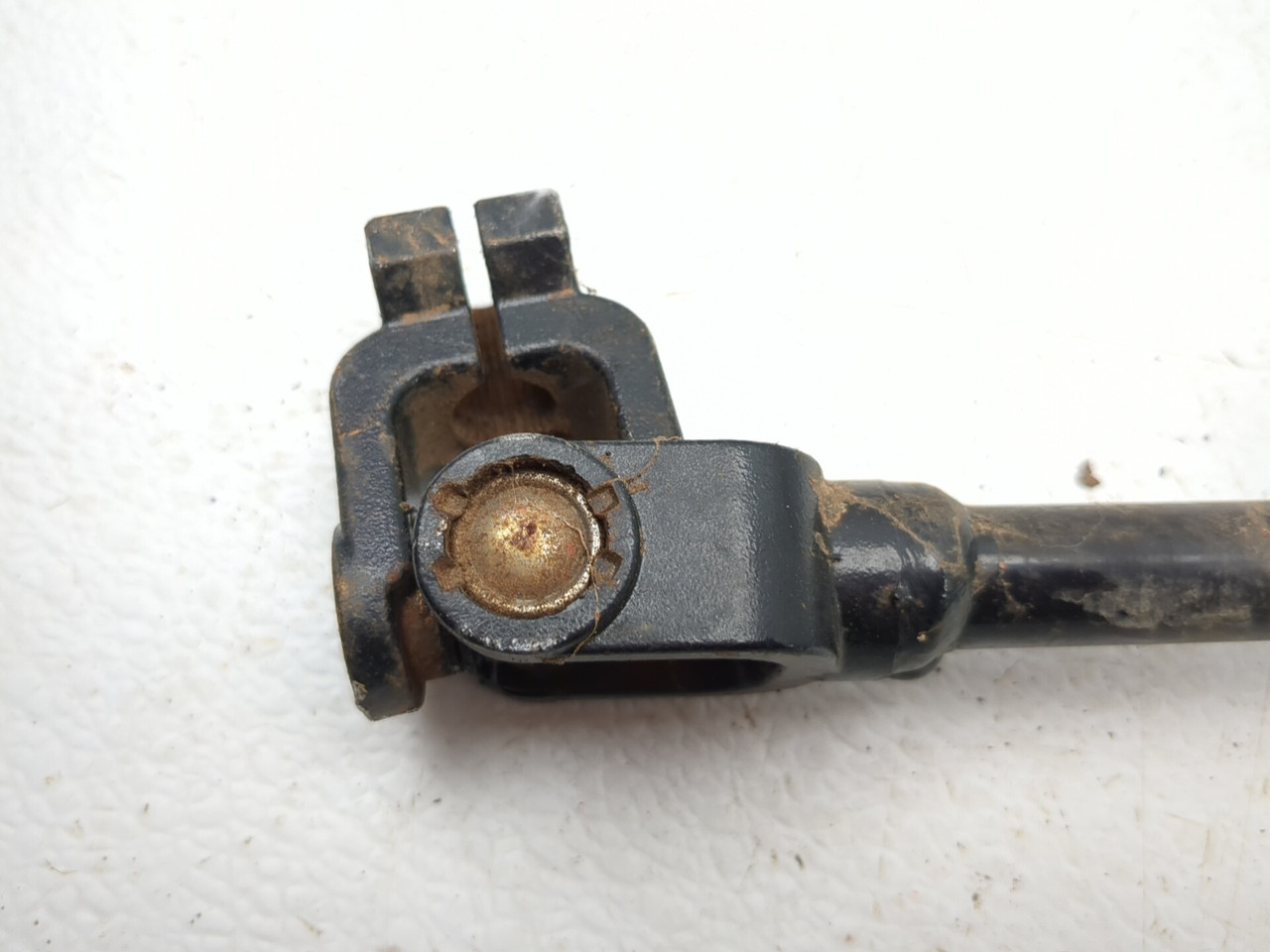 20-22 Tracker Off Road 500S Front Lower Steering Shaft 3307-408