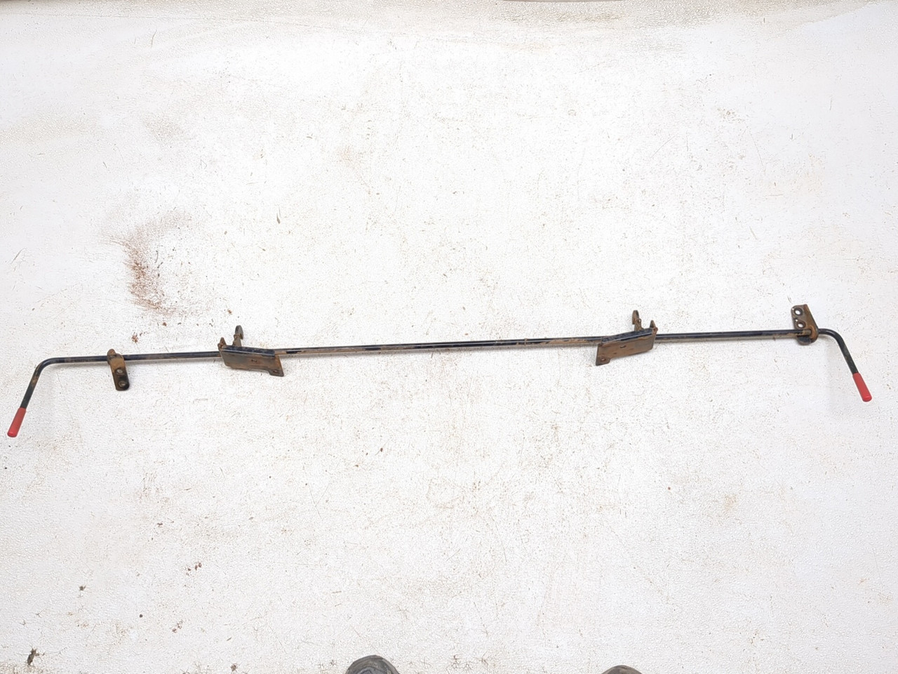 20-22 Tracker Off Road 500S Rear Left Cargo Box Tilt Release Lever