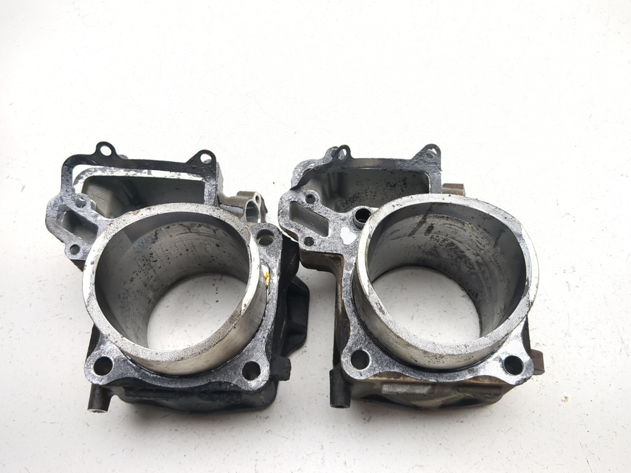 15-23 Kawasaki KVF750 Brute Force 750 Engine Motor Cylinder Head