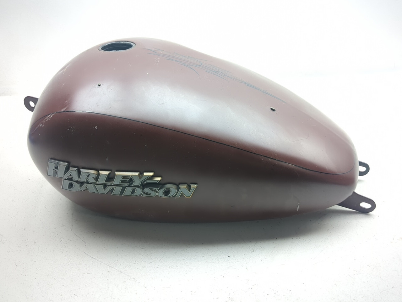 18-20 Harley Street Bob FXBB Gas Petrol Fuel Tank DENTED - Sun