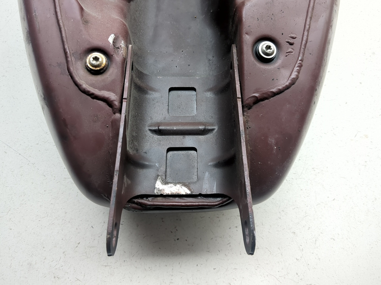 18-20 Harley Street Bob FXBB Gas Petrol Fuel Tank DENTED - Sun