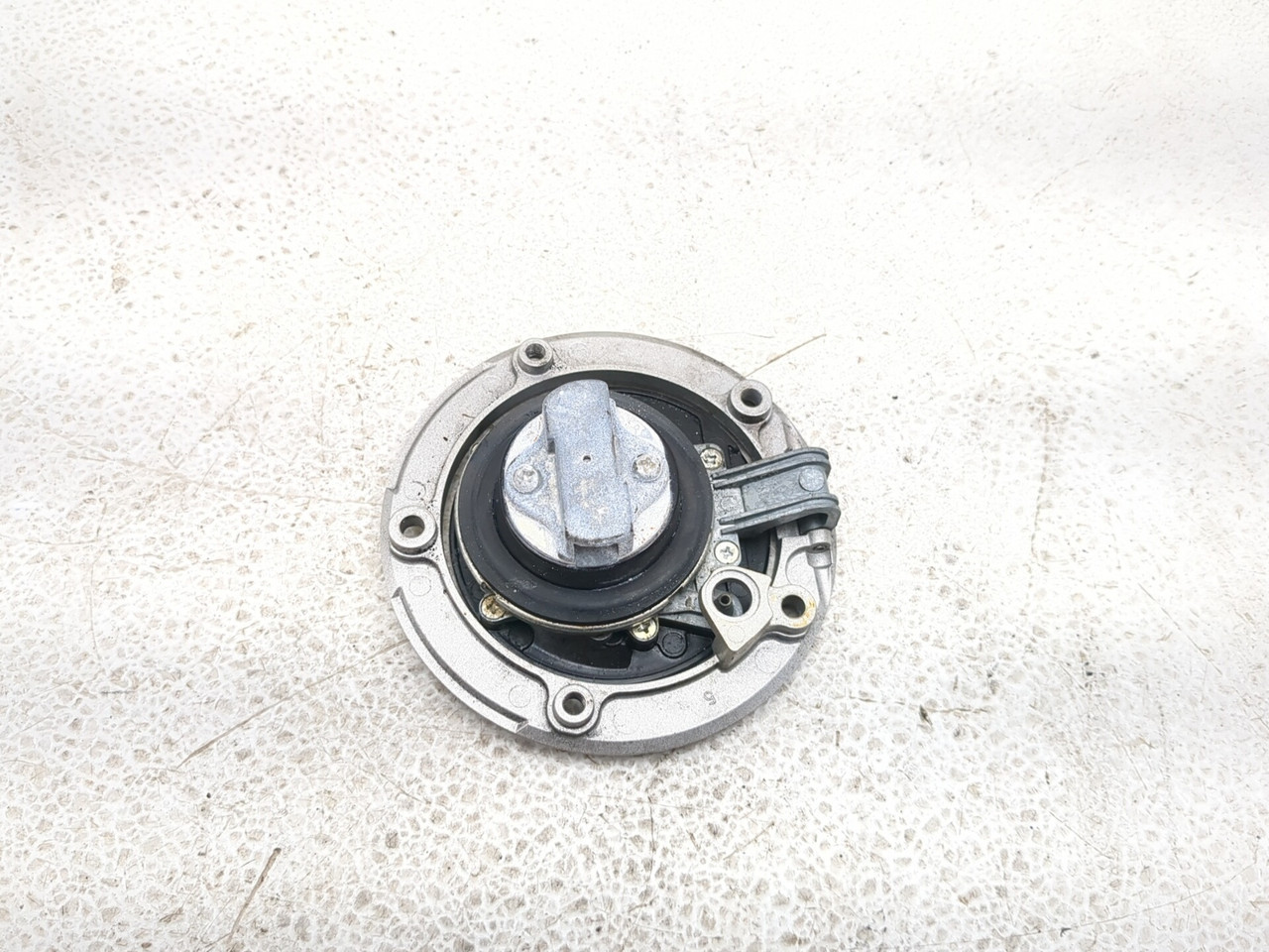 15-18 Kawasaki KLZ 1000 Versys LT Fuel Tank Cap Gas Petrol 51049